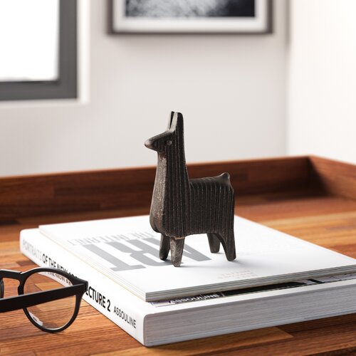 Lesmurdie Corrugated Cast Iron Llama